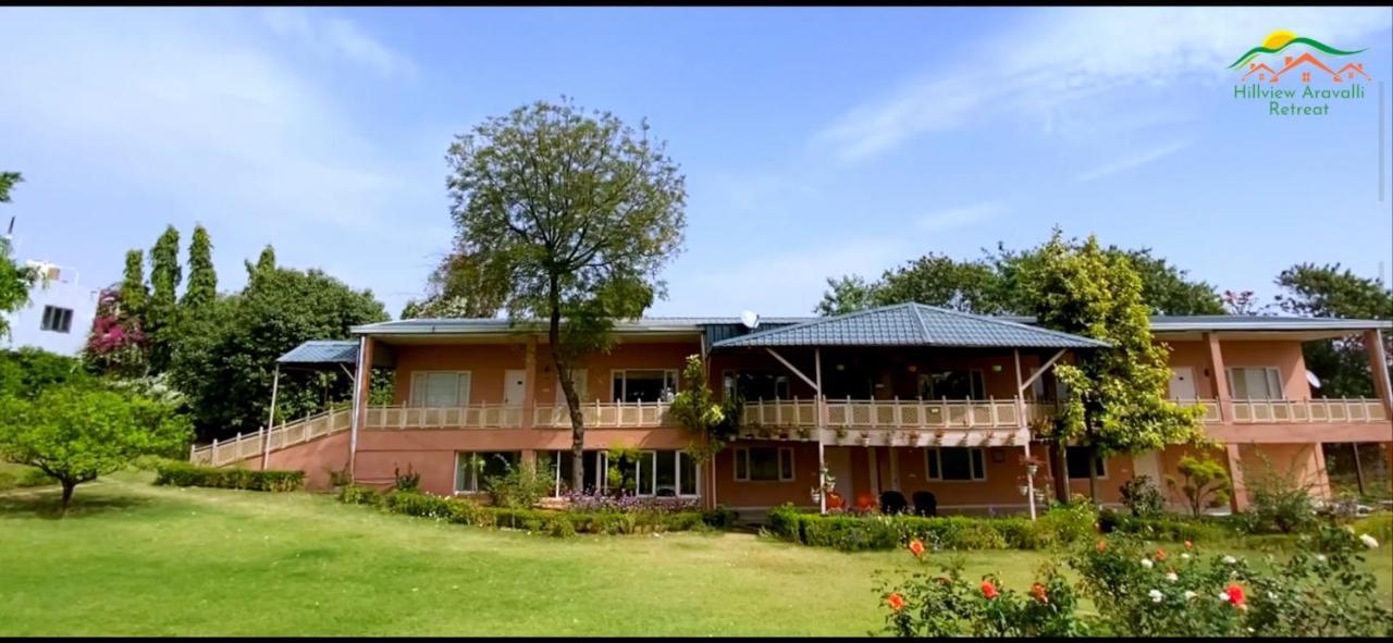 古尔冈Aravali Hill View Estate别墅 外观 照片